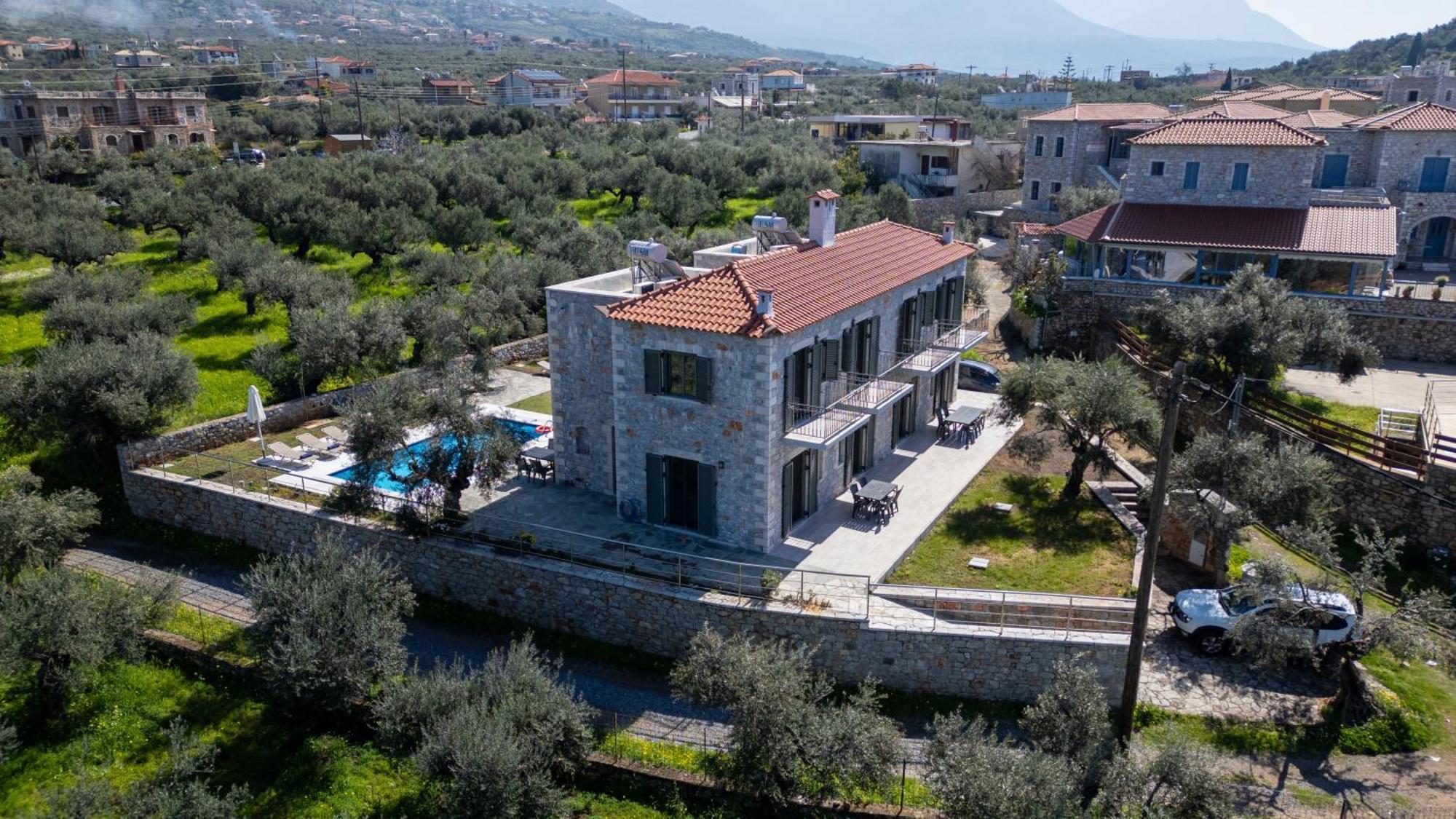 Torri Di Pietra Villa