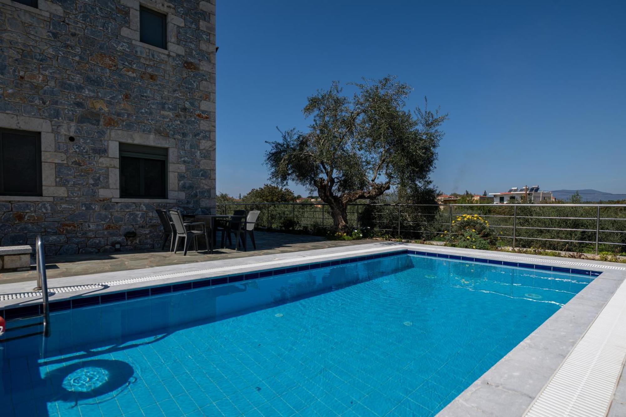Torri Di Pietra Villa