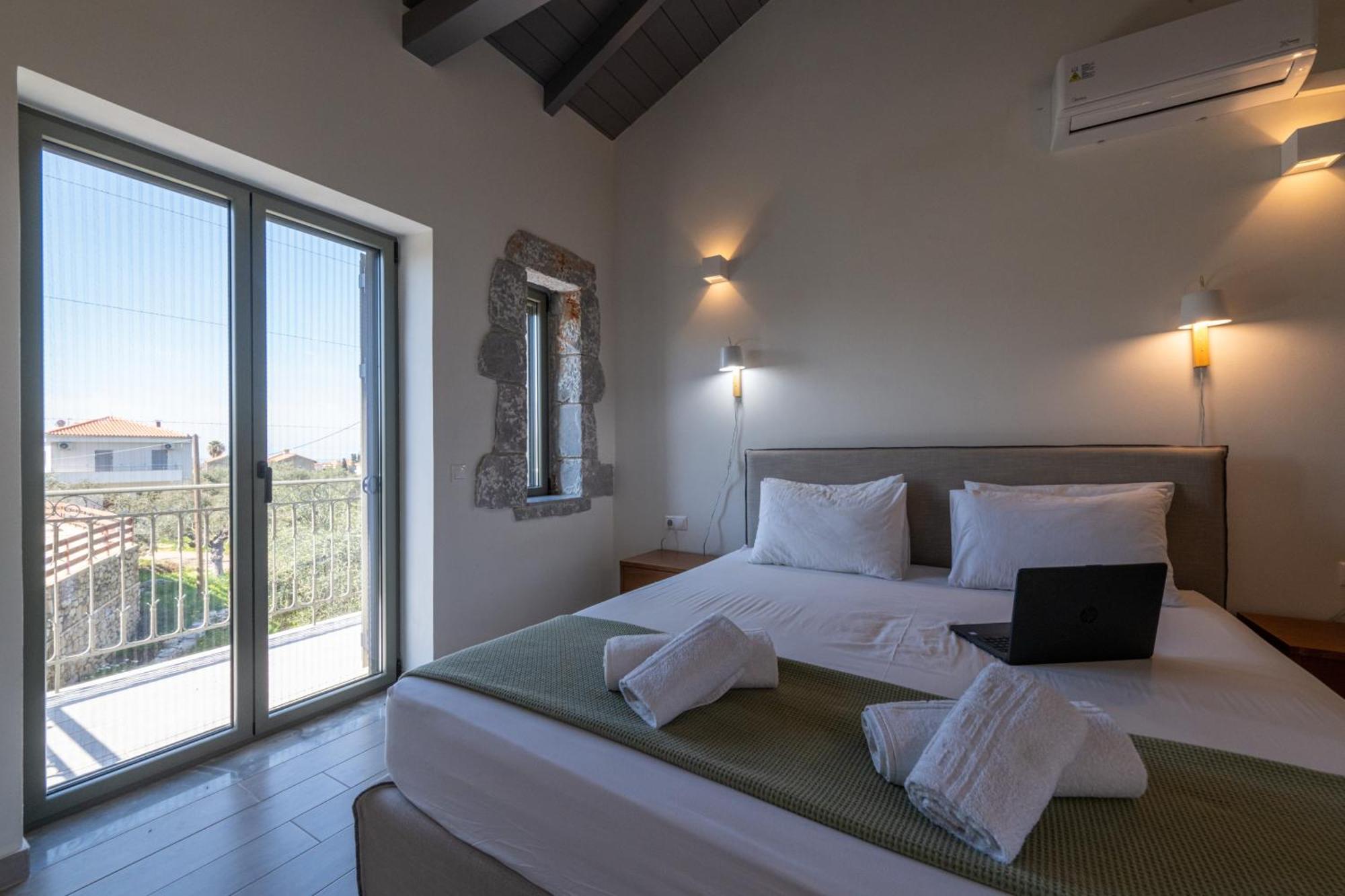 Torri Di Pietra Villa Stoúpa