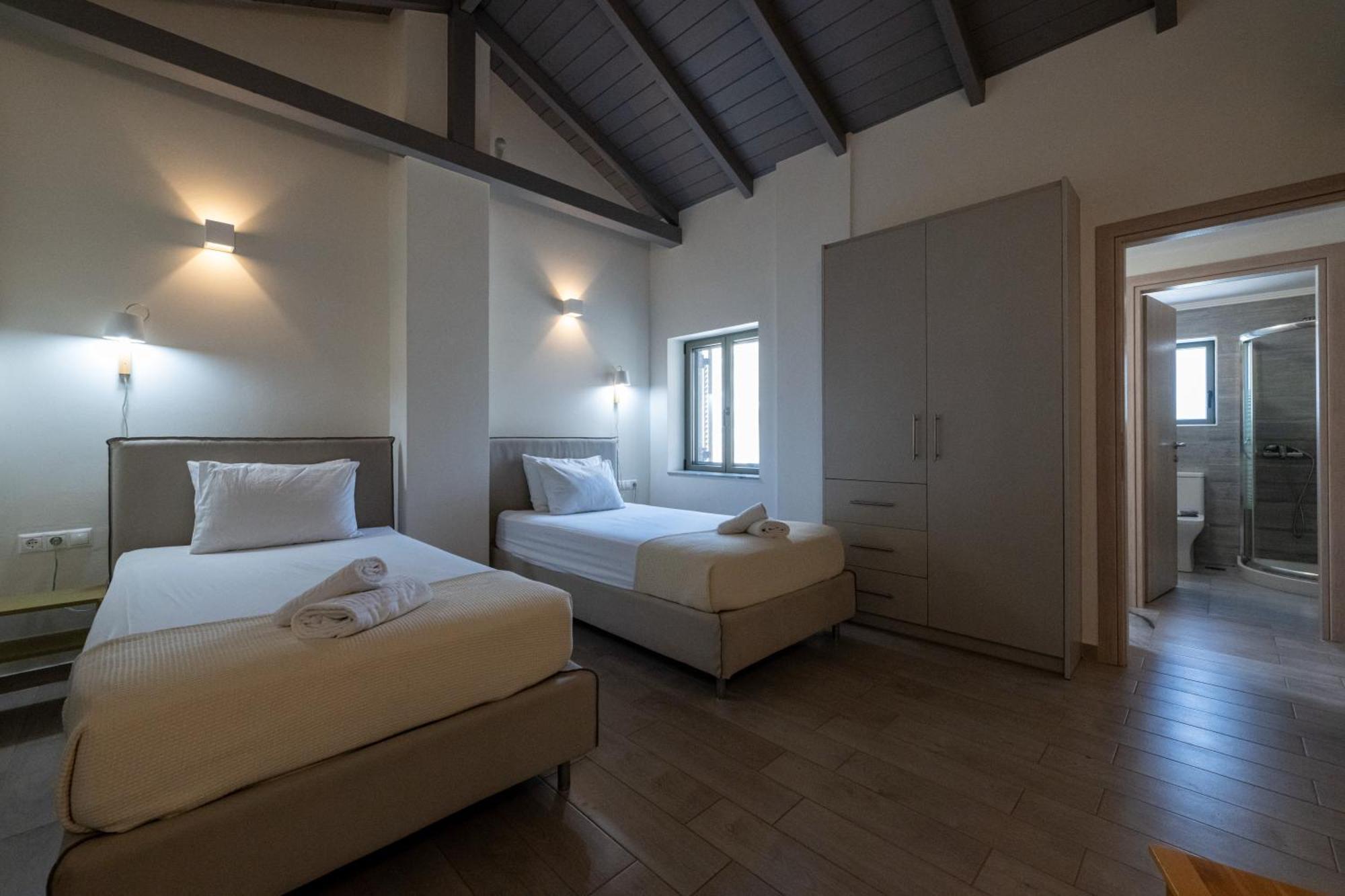 Torri Di Pietra Villa Stoúpa