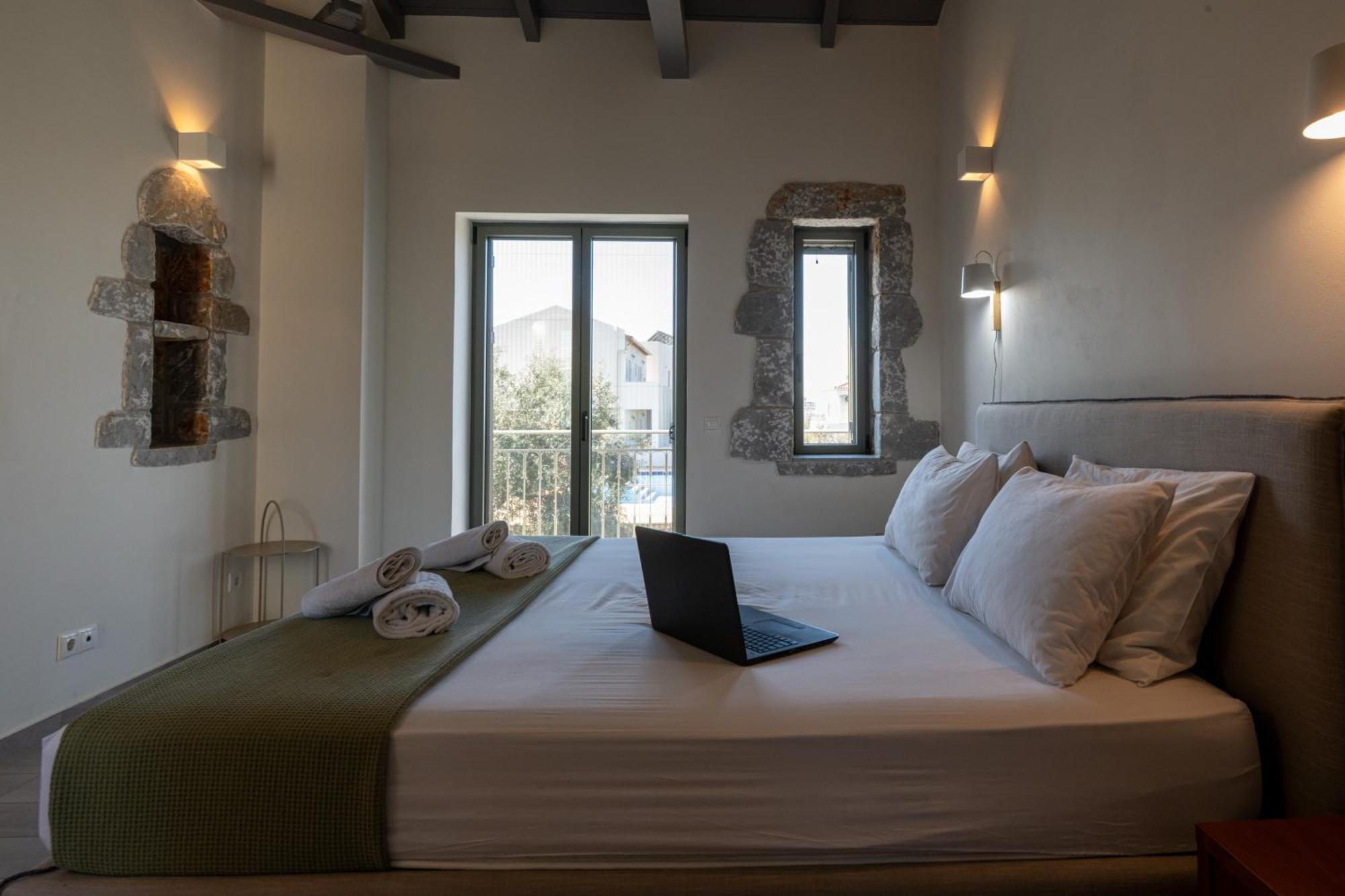 Torri Di Pietra Villa Stoúpa